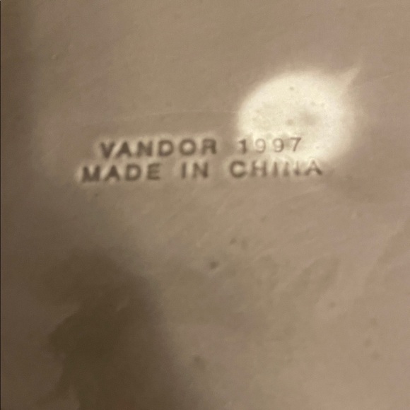 Ceramic Stove-Shaped Food Storage Container - Gray - Picture 9 of 9